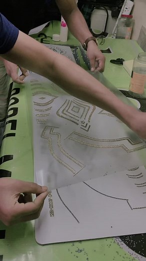 Creating Intricate Designs with Metallic Strips