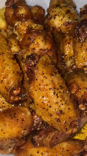 Let’s make a quick honey lemon pepper wing sauce🤤 No baking required to enjoy this sticky, sweet & sour goodness🤗 #fyp #wings #lemonpepper #ourtable #movienight #lucky #foryou