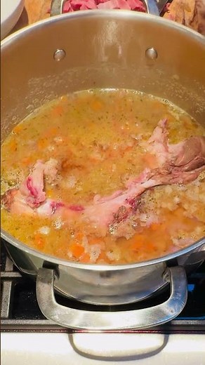 CRAZY GOOD SPLIT PEA SOUP with SMOKED HAM HOCK!