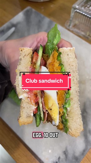 Not sure if I can call this a club sandwich but it was delicious. I really think the boiled egg in it makes it. My mum used to make the yummiest club sandwiches when we were kids and this reminded me of that. Sooo tasty! #sandwich #clubsandwich #lunch #dinner #recipe