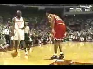 MICHAEL JORDAN vs SCOTTIE PIPPEN