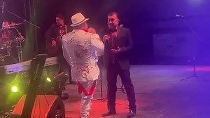 193K views · 5.8K reactions | Chicos de Barrio y conjunto Primavera | El Amigo mesero | Conjunto Primavera | Facebook