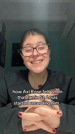 The Impact of Fan Interactions on Axl Rose