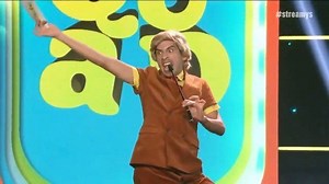 44K views · 1.5K reactions | Last night, I crashed the @streamys awards! You can hear me snickering at the end when I leave the stage because the whole time I was trying to not laugh and break character 藍 | Brandon Rogers | Facebook