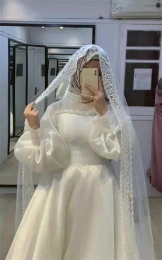 عروستنا الجميلة إللى نورتنا في اتيليه روبانزل تتهنى ي قلبي 😗💖💖💖 روبانزل دايما اختيارك الأول ف شارع الترعة🔥😉 #أن_تكوني_أميرة 👰‍♀️♥ 📍المنصورة _ شارع الترعه _ أمام وكالة المنصورة _ مقابل الطيباني للأقمشة. 01140008433 01070171042 #rapunzel_wedding_dresses #wedding_dresses #bride #bride_maids #brideandgroom #fall_dresses #hijab_dresses #sleeves_dresses #bridal_look #bridal_gown #viral #aline#dress#فستان زفاف #creatorsearchinsights | Rapunzel Wedding أتيلية روبانزل