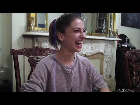 Kristen Scott Interview (BTS and ATS)