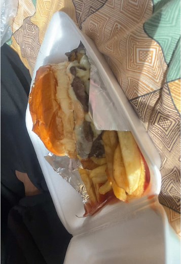 Delicious 818 Double Cheeseburger Review
