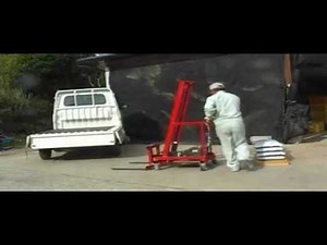 小型フォークリフト