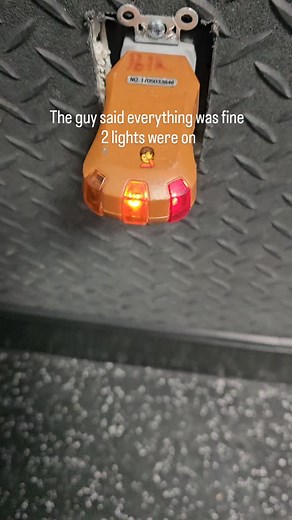 This shouldn't take long to fix the fast guys work 🤣😂🤣 #mfngabe #surfingturtle13 #electriciansoftiktok #bluecollar #quickfix #todayslesson #hurryupandfixit #hurryupandfinish ##electricianlife #electricalhowto #Electriciansneeded #nowhiring #tradelife #inthefield #yikes #problems #tootight | Gabriel Champion Polk