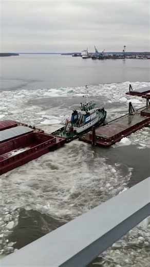 Raw Power: Tugboat Pushes Through Solid Ice #TugLife
