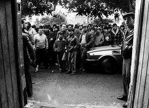 SHOOTING THE MAFIA a new doc about life under the Corleonesi mafia, told through the eyes of Italian photographer Letizia Battaglia. Win 2 screening tix & a copy of Letizia Battaglia’s Photobook. Sign up to our newsletter between 5–8 Dec for a chance to win! #ShootingTheMafia Subscribe: tpg.org.uk/2KNtNb9 | The Photographers' Gallery | Facebook