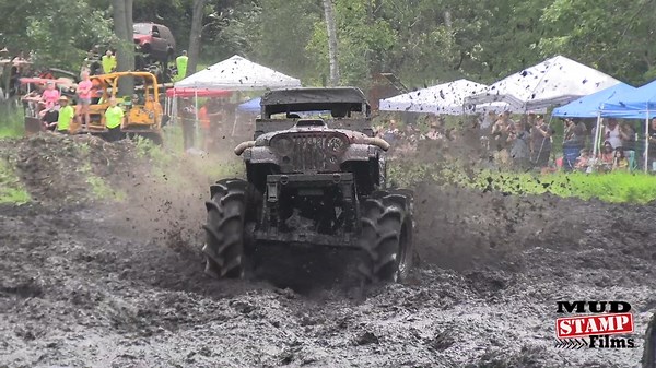 Bad A$$ of the day out there doing hot laps making it look easy! #mudstamp #perkinsmudbog2021 | Mud Stamp Films