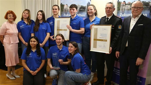 Preisverleihung in Rheinfelden: Bürgerpreis für die DLRG-Jugend, Ehrenpreis für Gerhard Salg