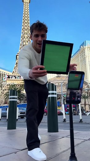 Backstage Tour of Las Vegas Highlights
