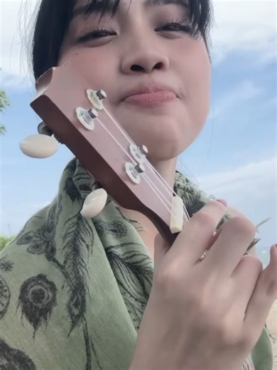 Ella JKT48's Stunning Riptide Cover Performance