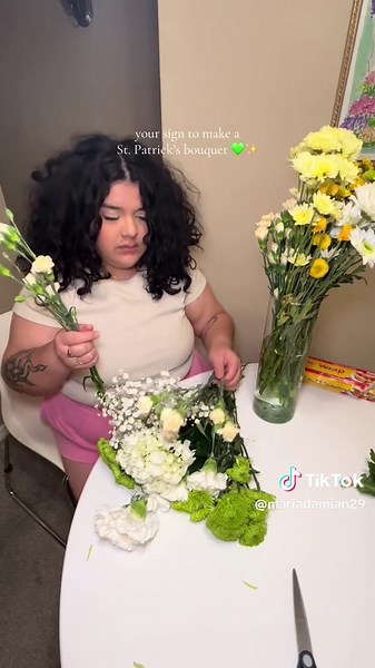 Create Stunning St. Patrick's Day Floral Bouquets