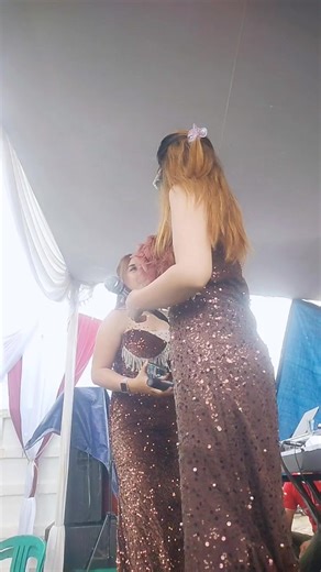 mon mav mbak abang sayang nyahhh ehh AA SAYANG nyaa lagii sibukk ngeukeupan dlu rangda hartiss beberapa hari kmren😋😀