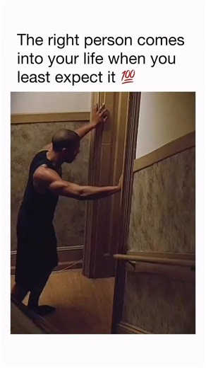 O_A.OMX on Instagram: "off of the Rocky franchise, directed by Ryan Coogler, starring Michael B. Jordan as Adonis Creed, the son of Apollo Creed, who is trained by an aging Rocky Balboa (Sylvester Stallone). The film follows Adonis as he seeks to forge his own boxing legacy, with Stallone earning an Oscar nomination for his role as Rocky, who mentors him while battling his own health issues. It was praised for its fresh take on the series, focusing on the mentor-mentee relationship and exploring