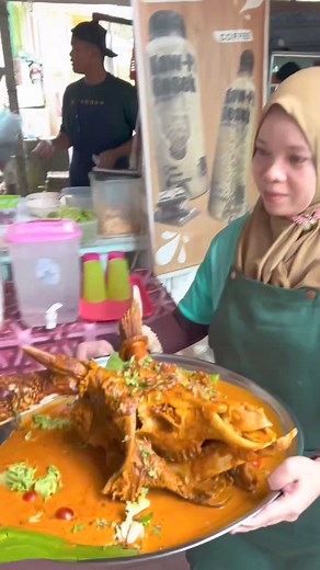 1.4M views · 9.7K reactions | Kedai makan bawah khemah, tersorok kat...