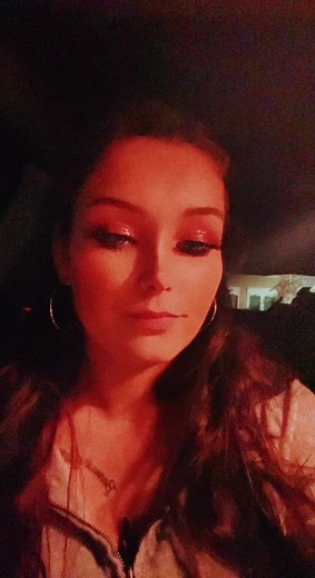 This is ur sign to be a server in a $$tripclub #fyp #cocktailwaitresses #clublifebelike #doit