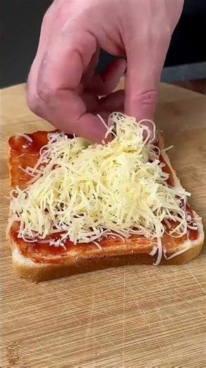 How to prepare Crispy Double Cheese Toasts