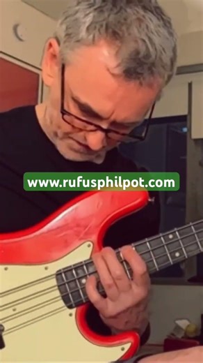 Using triad sequences & wide intervals to create this line..