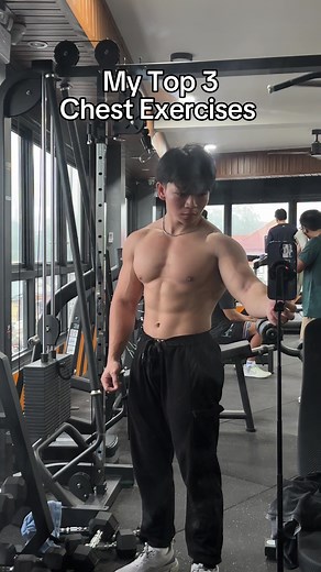 Effective Chest Workouts for Men: Top 3 Exercises with Dumbbells