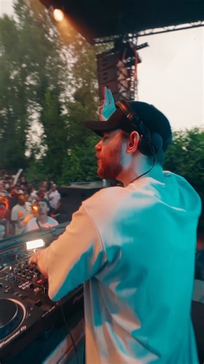 15K views · 105 reactions | New Synergy & Rienk is such a banger  'Stay' is out now on UKF. | UKF Drum & Bass | Facebook