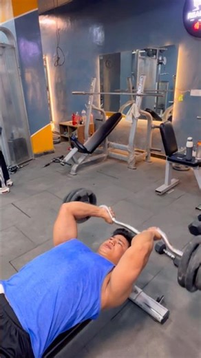 Get Ripped: The Ultimate Tricep Workout for Massive Gains!