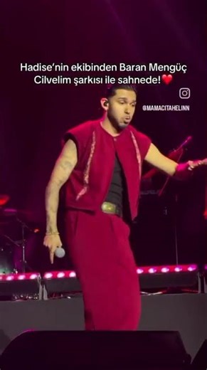 tarık mengüç'ün oğlu baran, cilvelim şarkısı dansı ile hadise'yi coşturuyor #youtube #keşfet #shorts