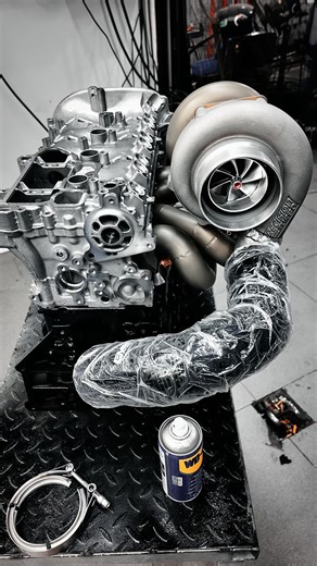 EMperformance Brushless LPFP for MQB (750HP Capable) Body: If you are pushing big power on your 2.0T MQB, fueling is usually the bottleneck. We’ve tested our custom single brushless pump on a Cupra 290: Running 29psi boost on E42 ethanol, LPFP duty cycle was under 50%. Supports ~750HP (Engine) / 630WHP. Fits both FWD and AWD. Black Friday Update: We are offering Free Shipping on orders over $800 right now. Good time to sort out your fueling system. DM for details. 📉 Build with Championship DNA.