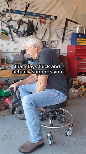 1.7K views · 28 reactions | MEET THE VYPER CHAIR, the last shop chair you’ll ever buy  Proudly made in America  with over 7,500+ 5-Star Reviews! VYPER is the go-to solution for 75,000+ hard-working Americans.  VYPER is loved by Mechanics, Detailers, Garage Enthusiasts, and Tradesmen of all kinds. ✅ Large, Oversized Casters ✅ Supportive Backrest ✅ Thick, Durable Seat ✅ Strong, Sturdy Build Shop now and save up to $200 on packages  | Vyper Chair | Facebook