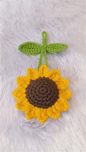 ✨"crochet sunflower keychain "✨ #crochet #handmade #giftideas #sunflower