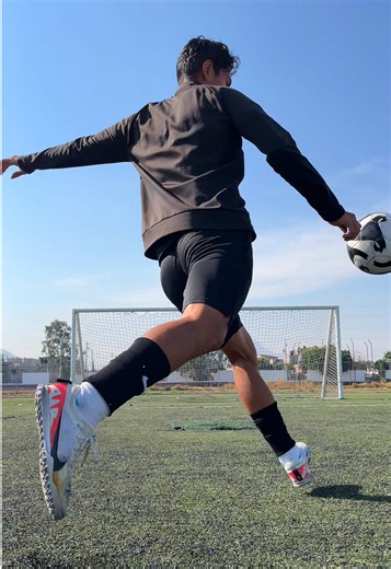 Tiros de futbol: Mejora tus habilidades en el campo