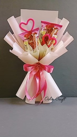 Easy wrapping technique for making simple Snack bouquet. #diy #tutorial #craft #bouquet #giftideas #ideas #foryou | Yun Oshincraft