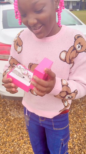 549K views · 35K reactions | Jolly so nice , LORD knows this little girl brightens my day and keeps me on my feet …!!!! #bigmamakids #Godisgood #mamapoopoo #singlemomlife #bigmama | Mama_Poopoo | Facebook