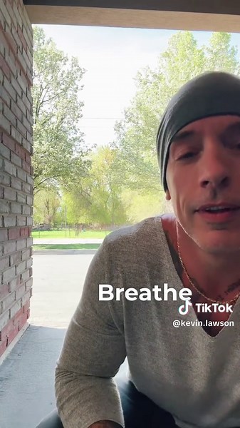 Kevin Hart and Carly Lawson's Fun Night on Jimmy Fallon