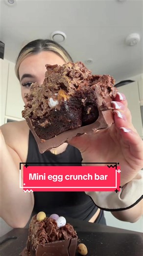 Delicious Mini Egg Crunch Cake Recipe