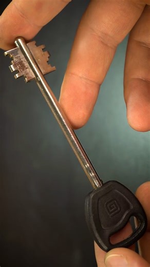 Remaking A Key With Flashlight | DIY & Crafts