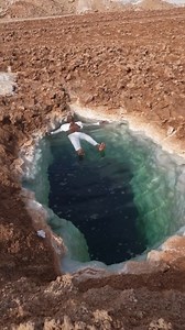 Floating in the salt pools of Siwa Oasis in Egypt 😎 “The Salt Lakes in Siwa Egypt are an interesting tourist destination, especially for those who cannot swim like me. It has a depth of up to 4 meters and the water here has a salt concentration of more than 95%. The Salt Lakes in Siwa Egypt are picturesque with blue water. It was a memorable experience for me on my trip to Siwa Egypt. No need to know how to swim as long as you have the courage to jump down… that’s floating thanks to the high sa