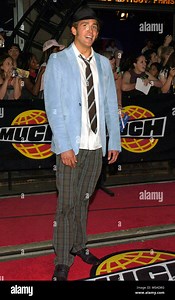 "CSI" actor Eric Szmanda arrives on the red carpet for the MuchMusic Video Awards at the CHUM CityTV headquarters in Toronto, Canada on June 18, 2006. (UPI Photo/Christine Chew Stock Photo - Alamy