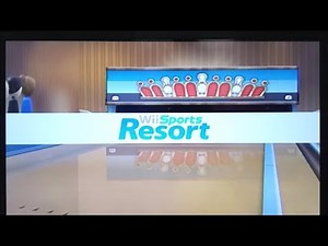 Wii Sports Resort - 100 Pin Bowling (Green Team vs Blue Team)