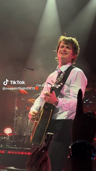 🫩 #djo #joekeery | Joe Keery