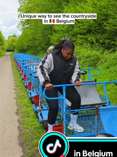 If you want an outdoorsy activity that’s different from hiking or a regular bike ride, this is it. Went railbiking at Les Draisines de la Molignée in Belgium, and it was so much fun! We pedalled the track from Falaën to Maredsous which was about 3 km each way with green fields, cliffs, and the prettiest countryside views🥰 10/10 would do it again! #fromnetherlandstobelgium #railbiking #weekendactivity #belgium #livinginthenetherlands
