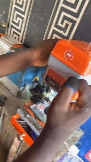 #LocksmithNearMe #locksmith | WislockAutokeys