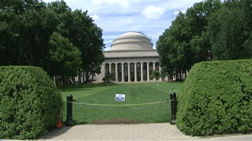 Police search MIT campus after sighting of man wanted in Somerville