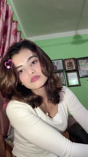 K sachau mero hoineu Kahile farkadainau aaba aaudaineu🙂#fyppppppppppppppppppppppp #foryoupage #fypシ゚viral #hetauda #lostsoul❤️