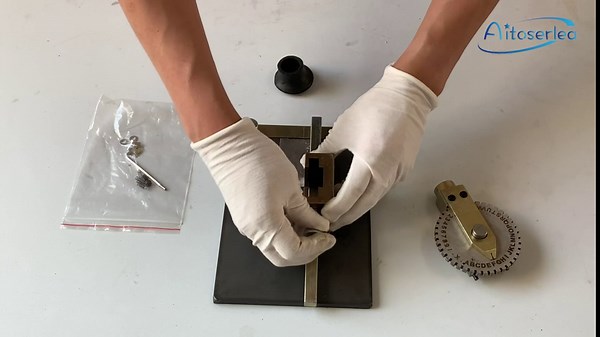 Manual Metal Stamping Marking Machine, Dog Tag Metal Plate Stamping Embosser Letter Printing Deboss Embossing Machine (with 5mm Print Wheel)