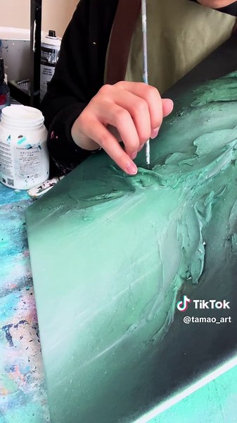 現代アートの魅力と抽象画の世界