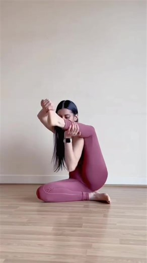 Hello it’s been a while since I posted a compass and a reel 😊